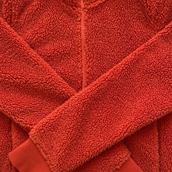 Uniqlo Blocktech Windproof Sherpa Zip-Up Hoodie - Picture 11 of 16